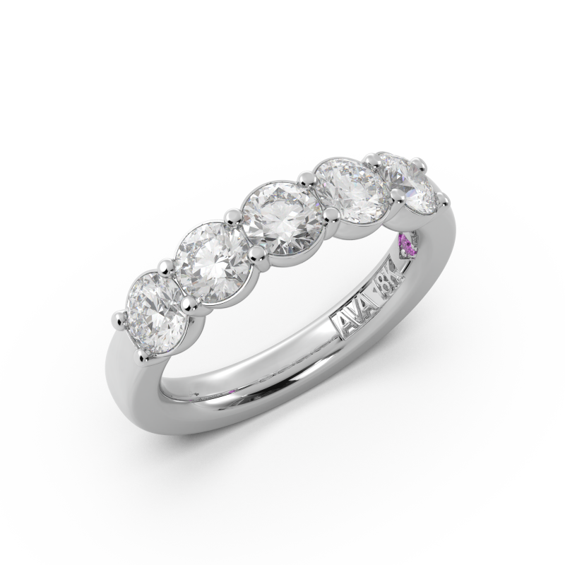 Round Signature Cup 5 Stone Wedding Band