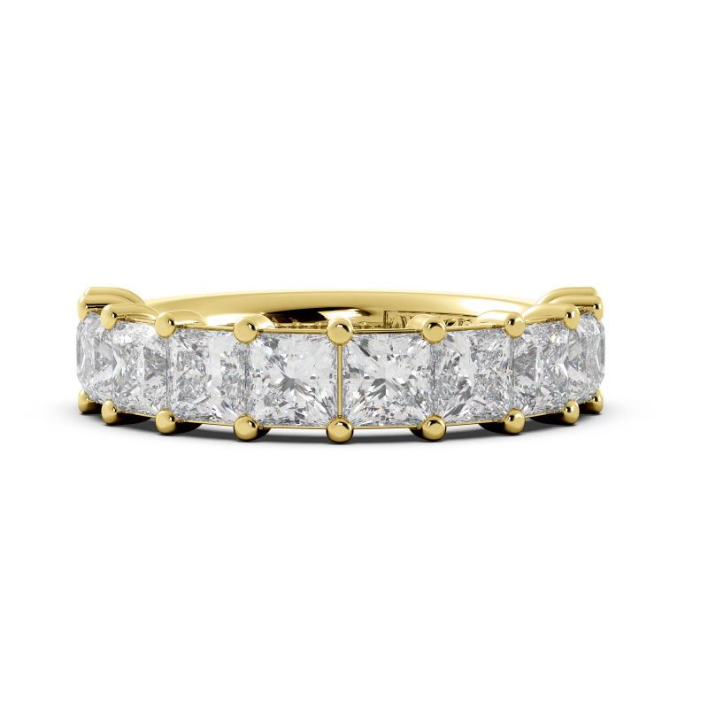 Princess Signature Cup Halfway Wedding Band