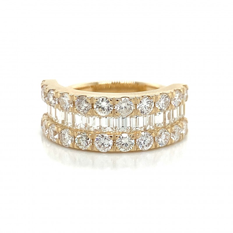 14K Yellow Gold Vertical Set Baguette w Round Stones On Top & Bottom